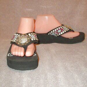 Montana West Iridescent Rhinestone Beaded Flip Flop Sandals 9 Concho Platform